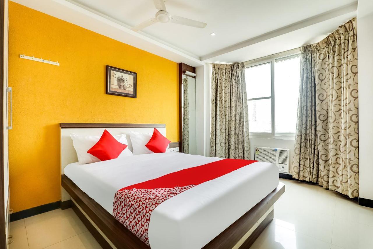 Oyo 61247 Hotel Vijayalakshmi Tiruppur Exterior photo